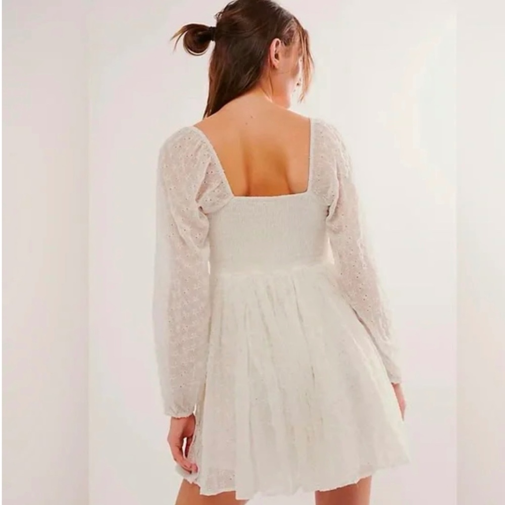 New! Free People Malina Eyelet Mini Dress in Salt Water (White) size Small - Picture 6 of 11